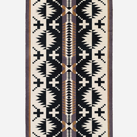 Pendleton - Oversized Jacquard Spa Towel - Spider Rock Black / White