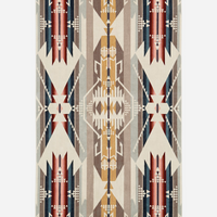 Pendleton - Oversized Jacquard Spa Towel - White Snads Tan