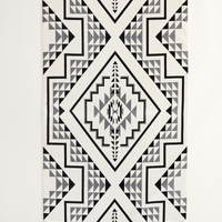 Pendleton - Oversized Jacquard Spa Towel - Oxbow