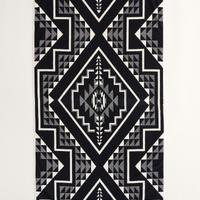 Pendleton - Oversized Jacquard Spa Towel - Oxbow