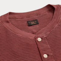 Double RL - Garment-Dyed Waffle-Knit Henley Shirt in Wine