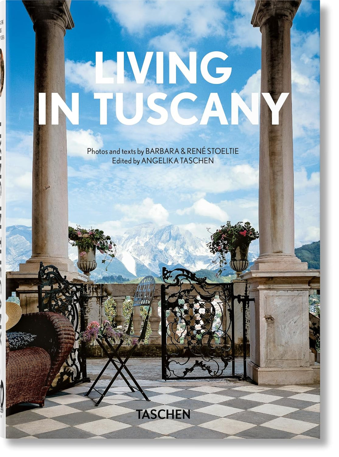 Living in Tuscany. 40th Ed. - René Stoeltie