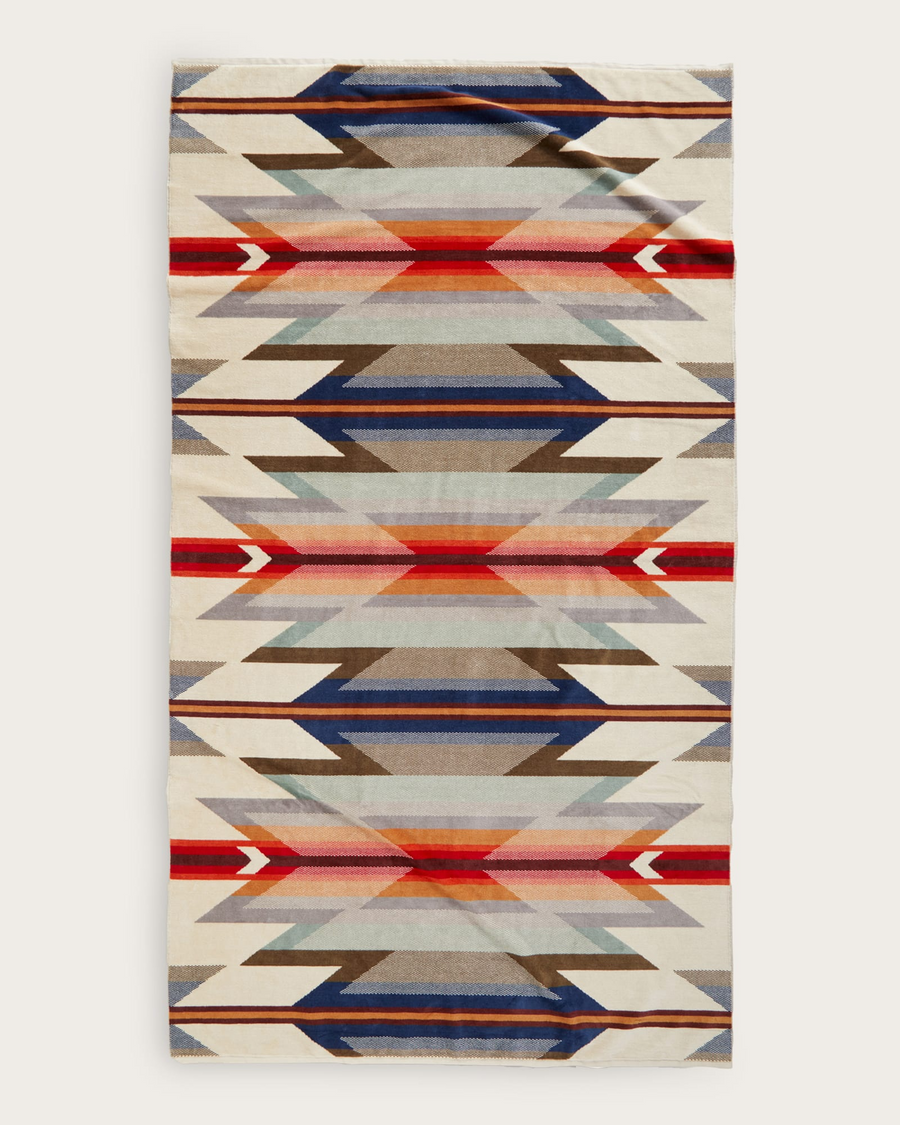 Pendleton - Oversized Jacquard Spa Towel - Wyeth Trail