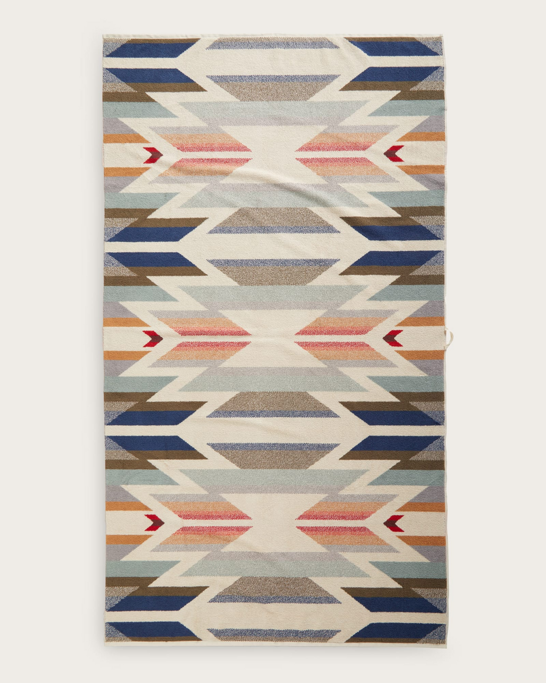 Pendleton - Oversized Jacquard Spa Towel - Wyeth Trail