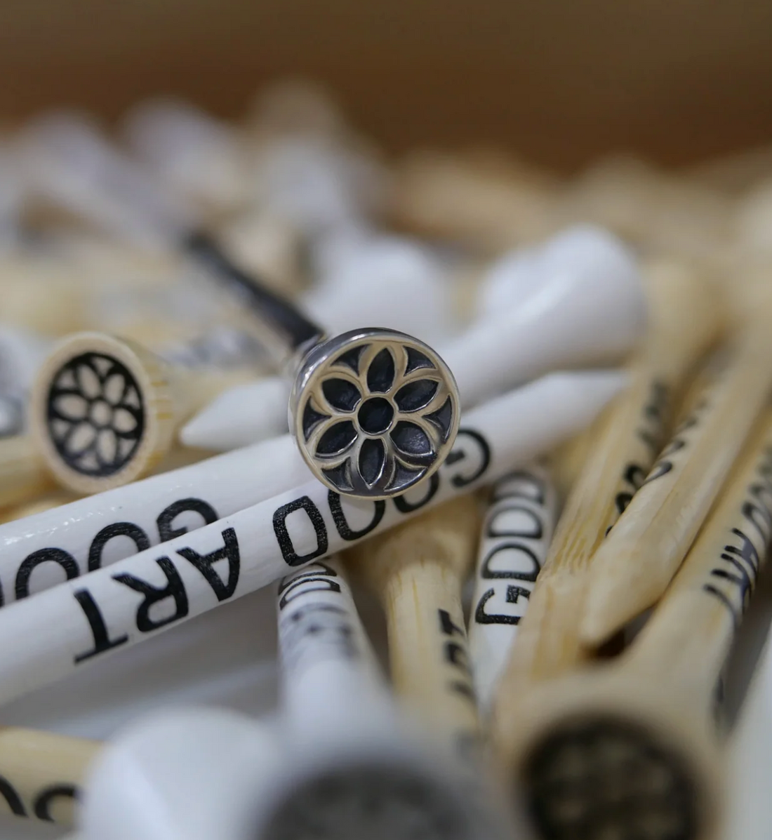 Good Art Hlywd - Sterling Golf Tee & Ball Marker Set