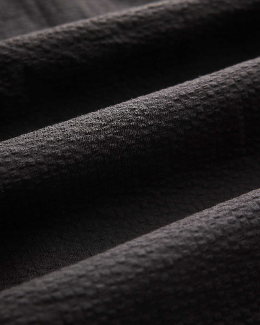 Taylor Stitch - The Short Sleeve Jack in Faded Black Seersucker