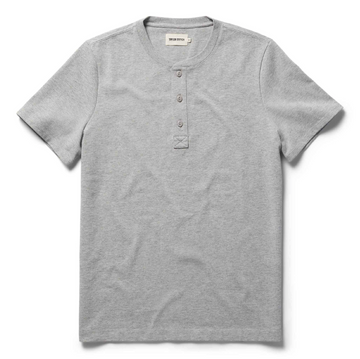 Taylor Stitch - The Short Sleeve Heavy Bag Henley in Aluminum