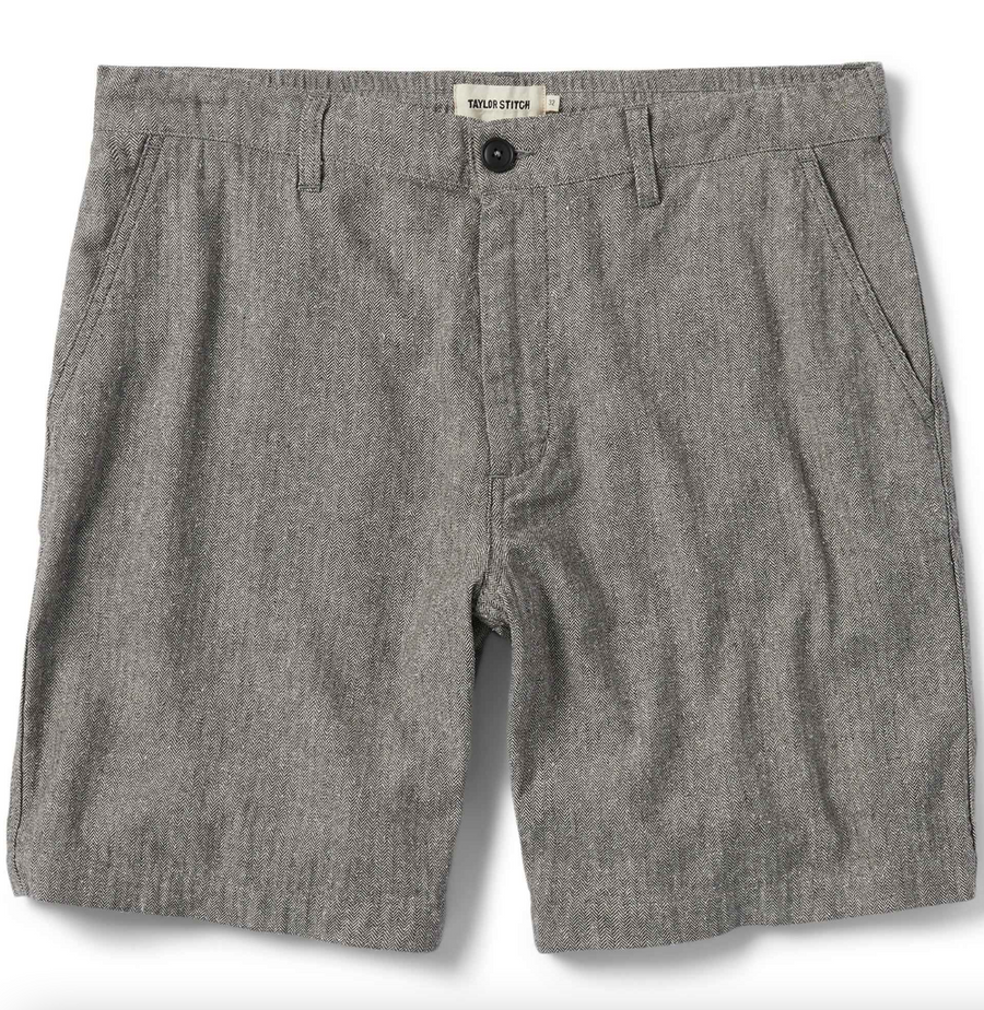 Taylor Stitch - The Easy Short in Charcoal Herringbone